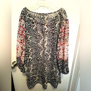 Lone sleeve thin blouse